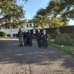 Progetto: Raccolta Olive con gli Anziani - RSA Santa Teresa del Bambino Gesù » 8 Progetto: Raccolta Olive con gli Anziani - RSA Santa Teresa del Bambino Gesù » Istituto Santa Teresa del Bambin Gesù